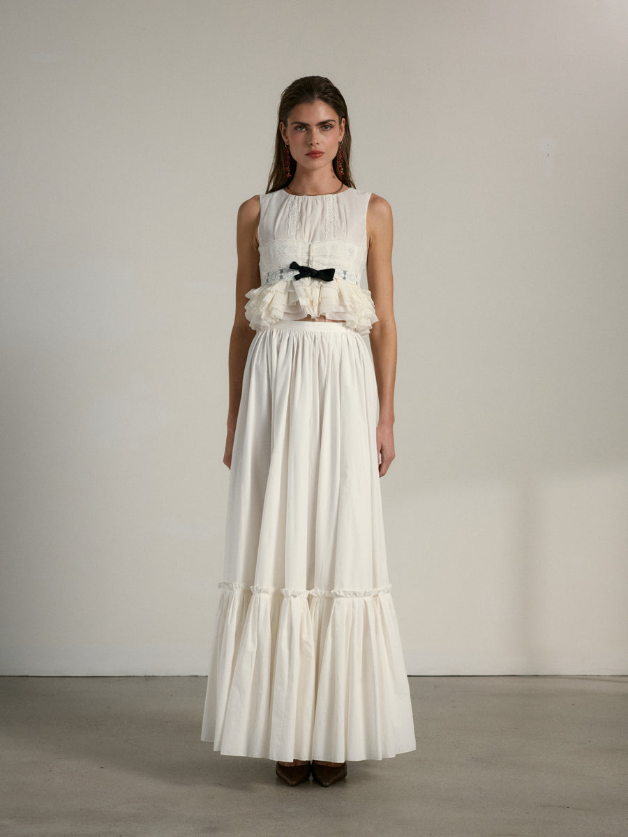 The San Sebastian Skirt in White