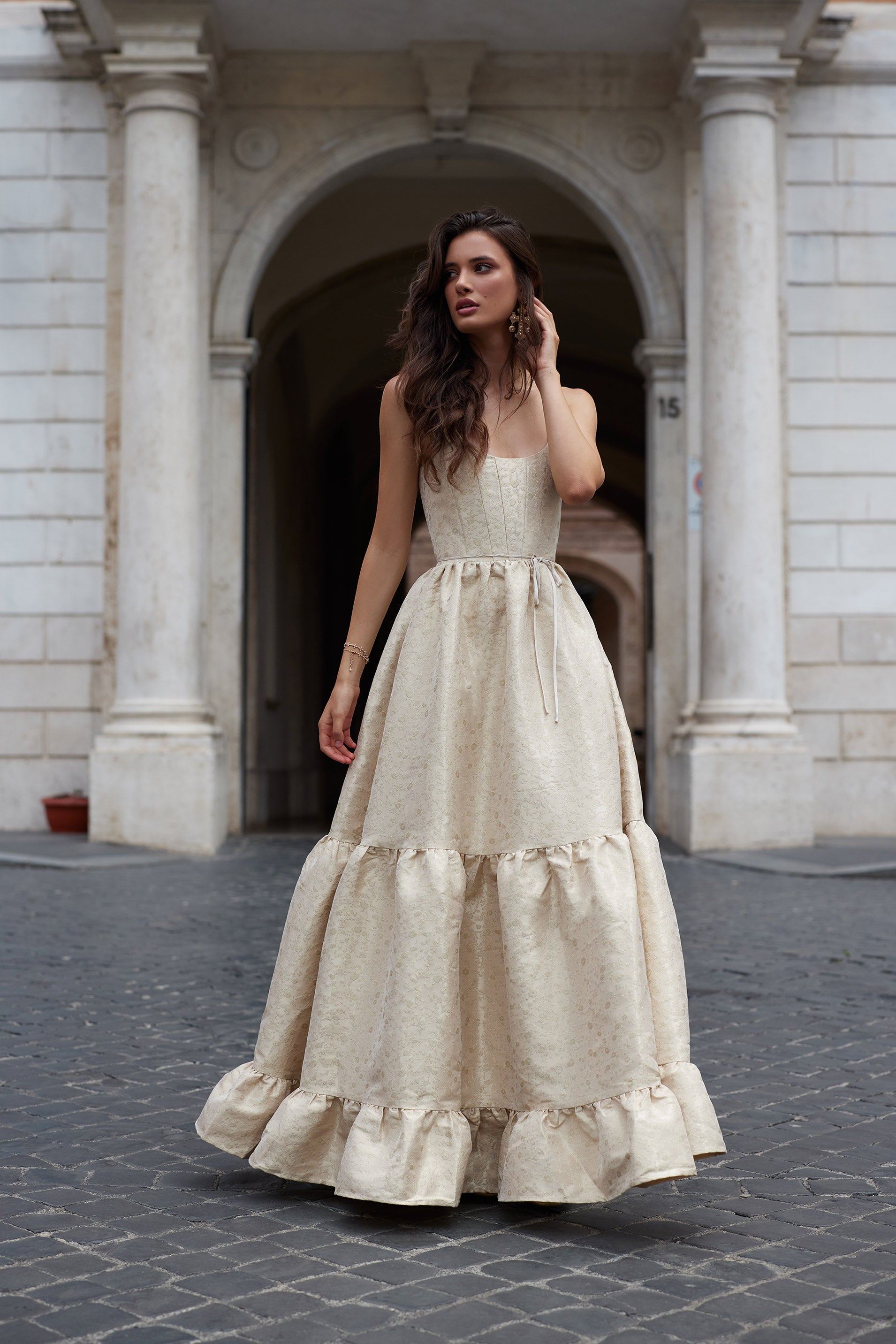 The Avery Dress in Taupe Duchess 2 / Taupe Duchess