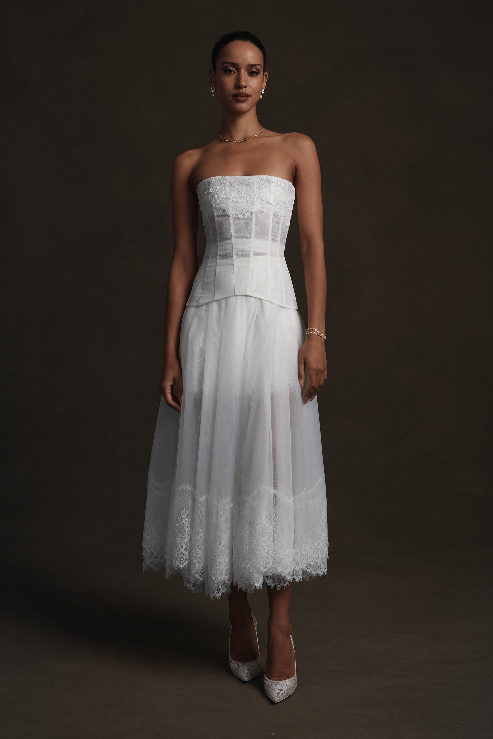 The Blair Top in White 8 / White The Blair Top in White 8 / White