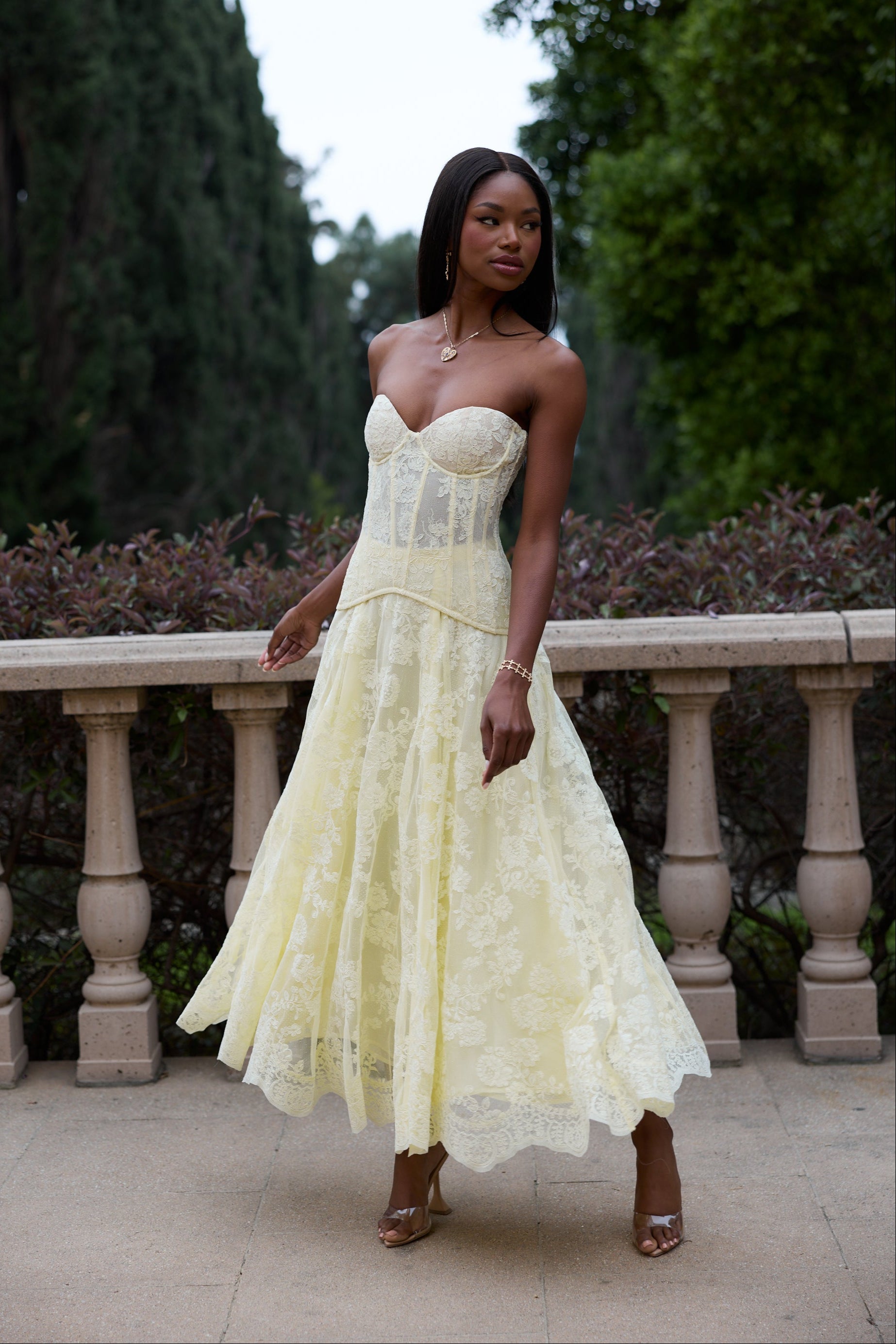 The Carolena Set in Transparent Yellow Lace 6 / Transparent Yellow Lace The Carolena Set in Transparent Yellow Lace 6 / Transparent Yellow Lace