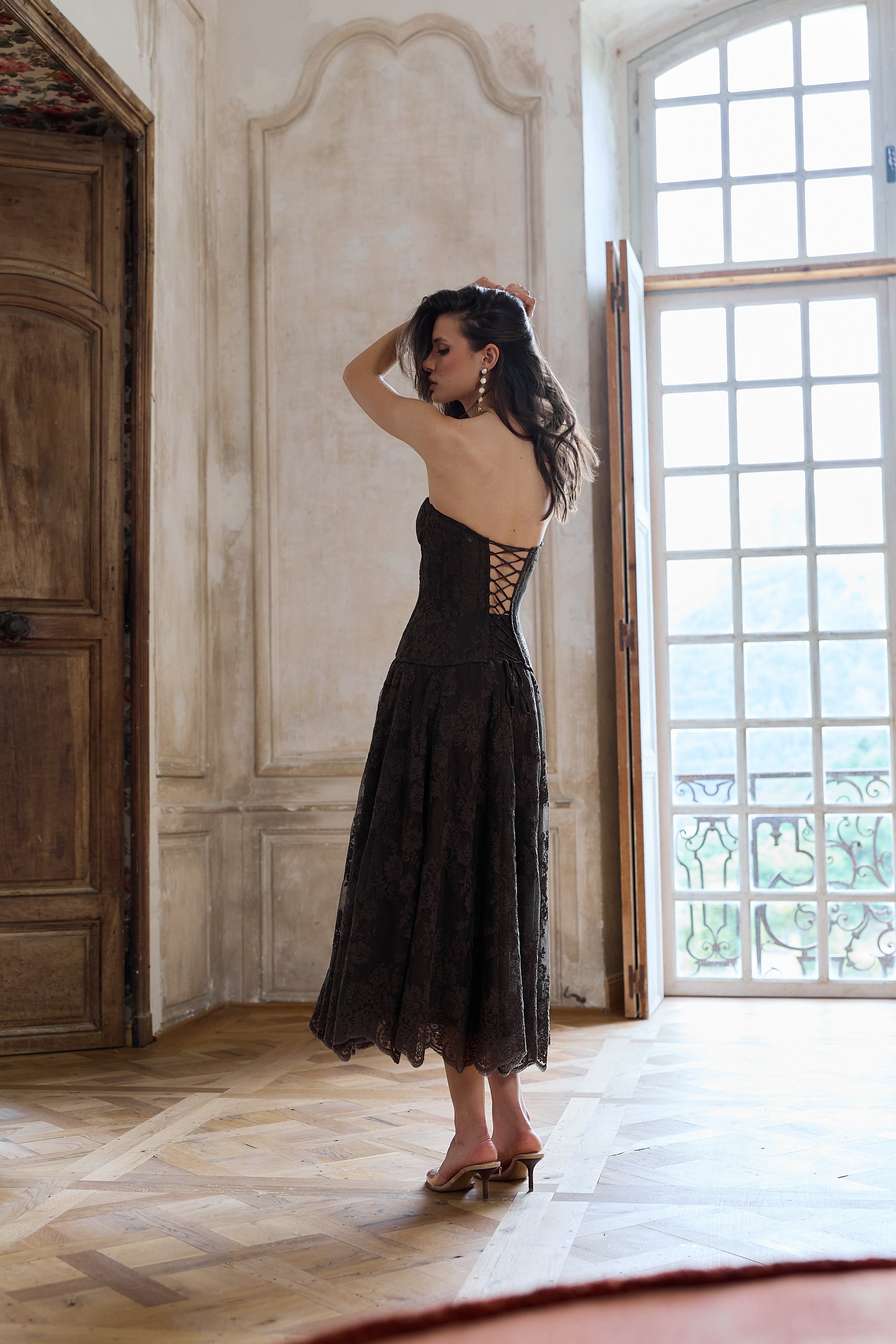 The Carolena Set in Chocolate Chantilly Lace – V. Chapman