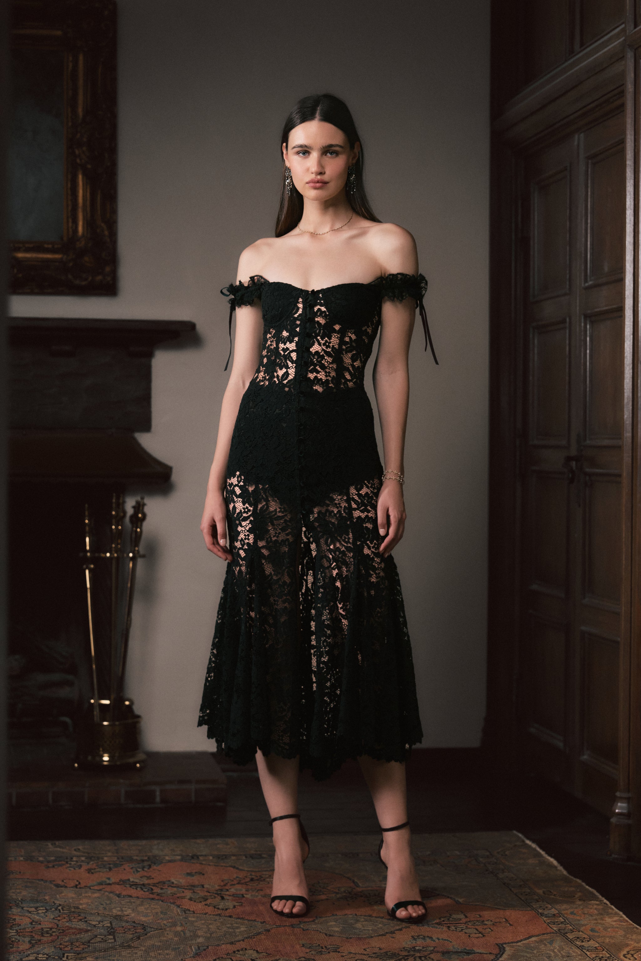 最終値下げandresd Eclipse dress 美品 The Eclipse Dress in Black Lace – V. Chapman