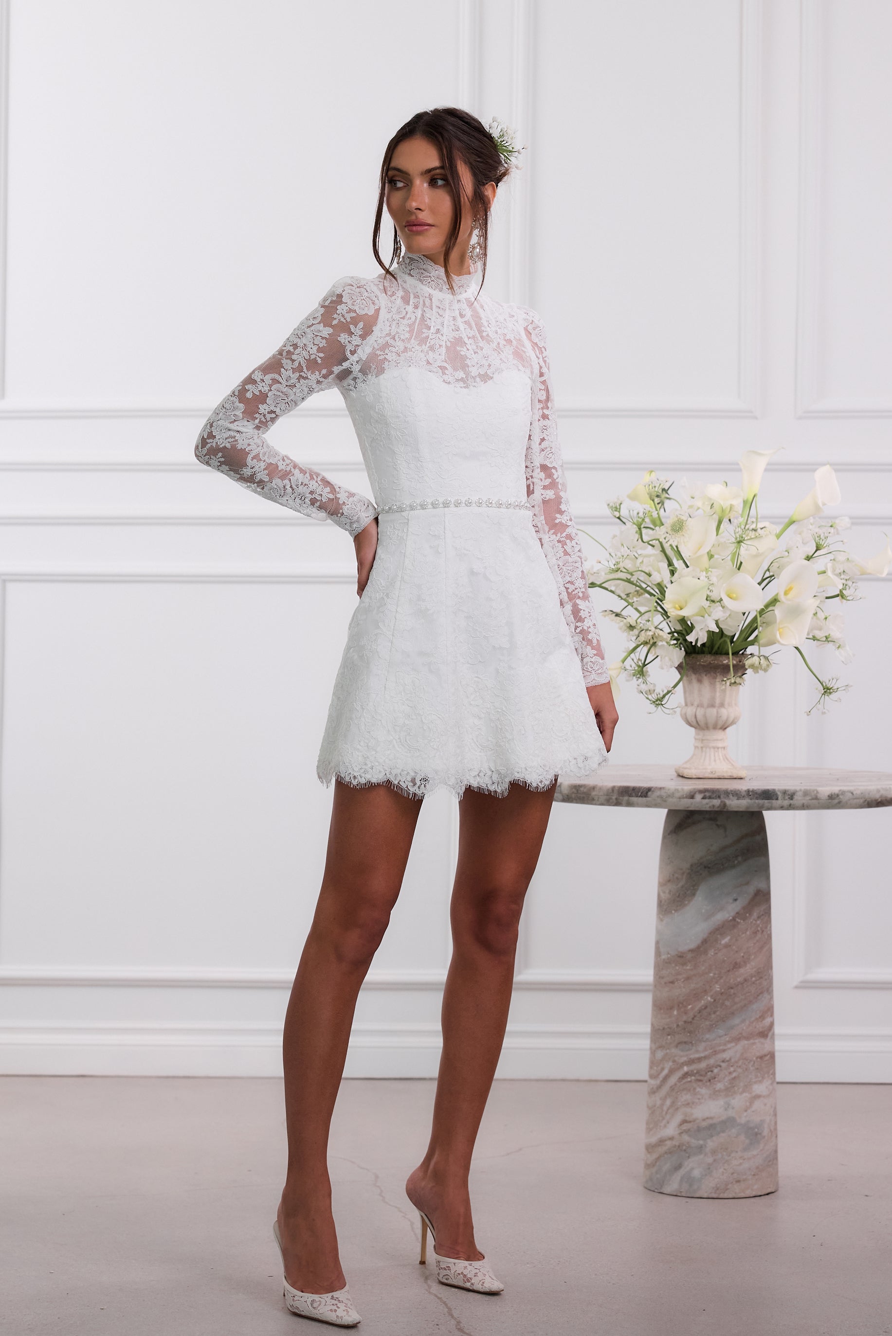 The Gwendolyn Dress in White Chantilly Lace – V. Chapman