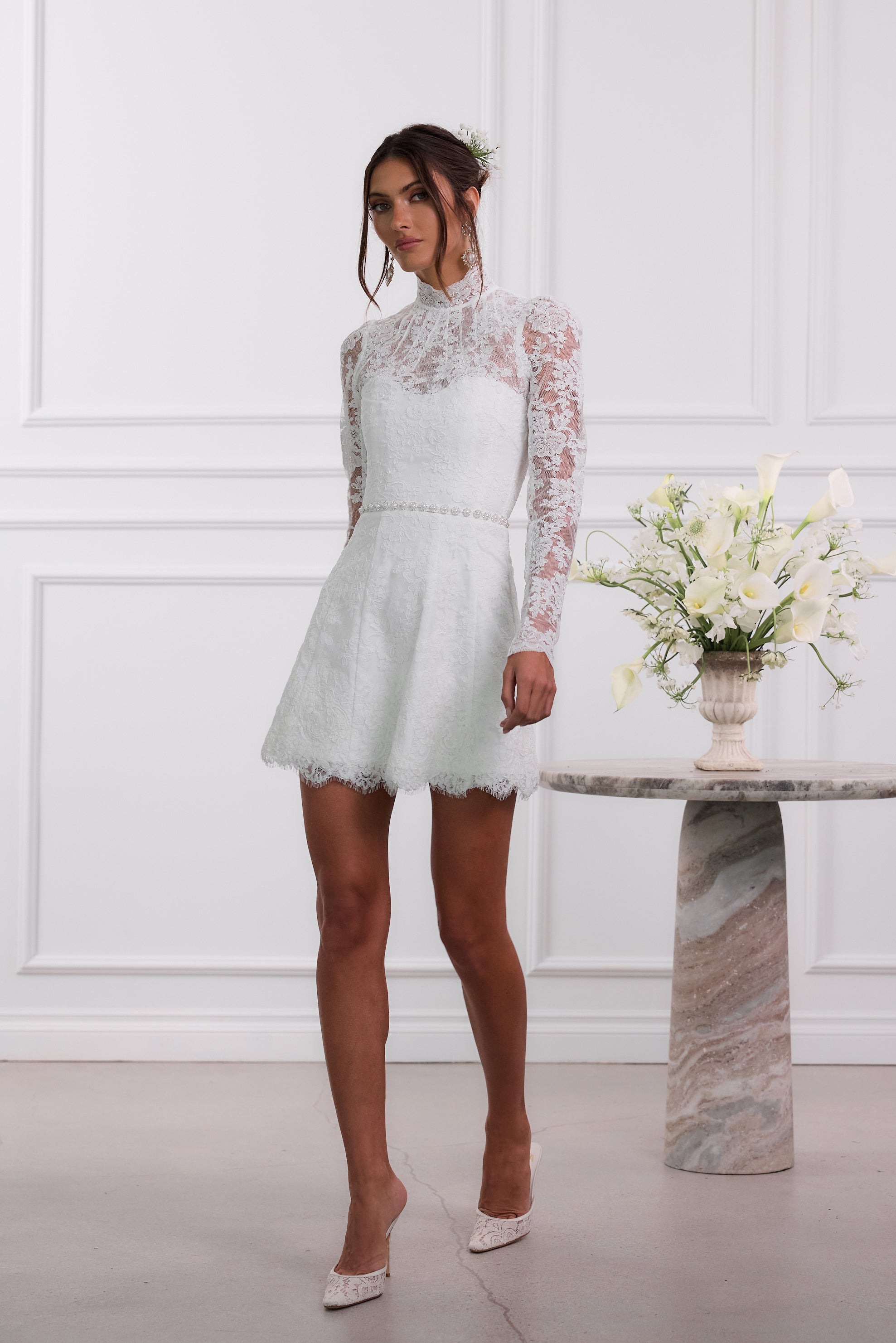 The Gwendolyn Dress in White Chantilly Lace – V. Chapman