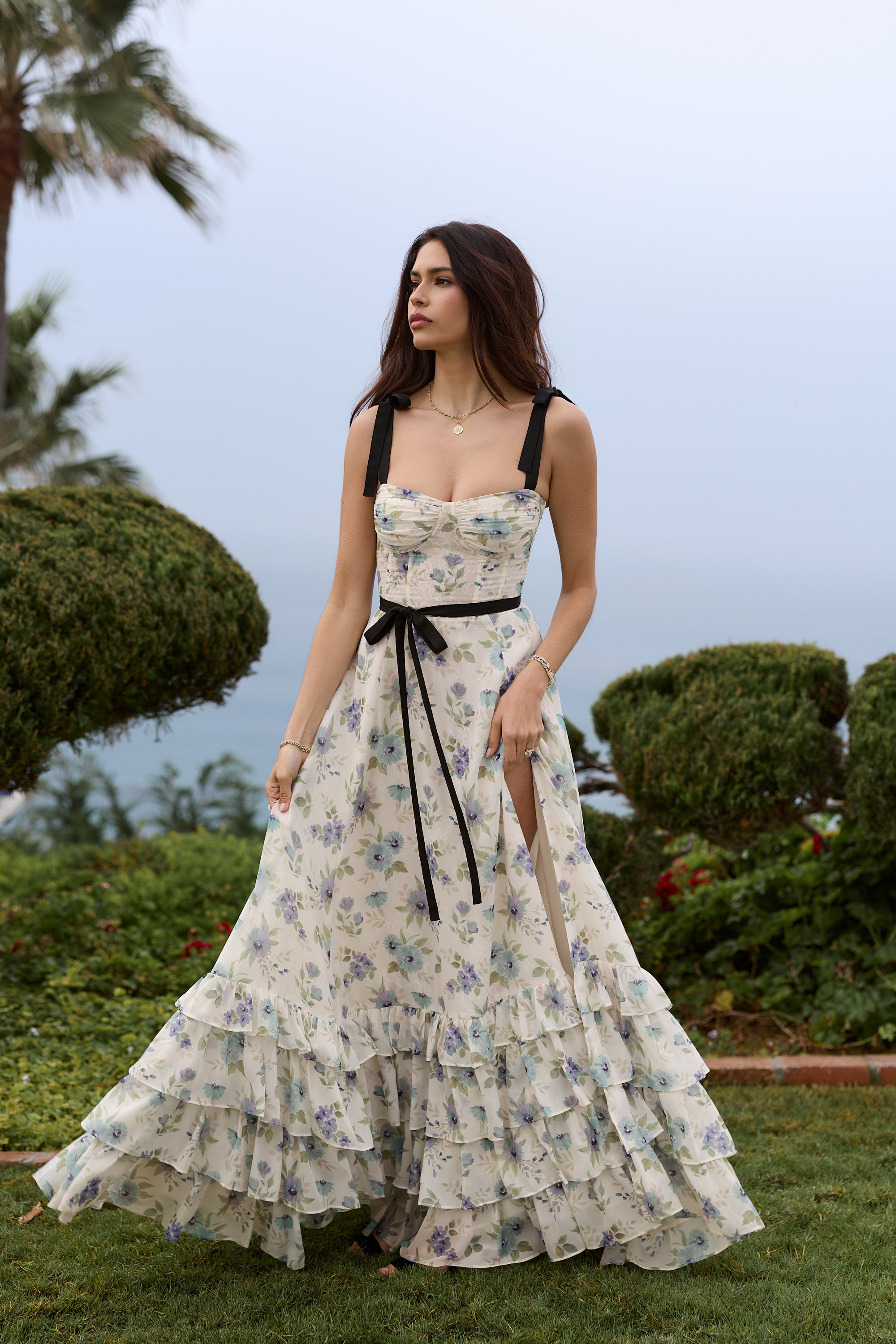 watercolor dress The Hope in Blue Floral 4 / Blue Watercolor Floral Amandas measurements Lofka 47-in W White Color:Blush+Black fri_313