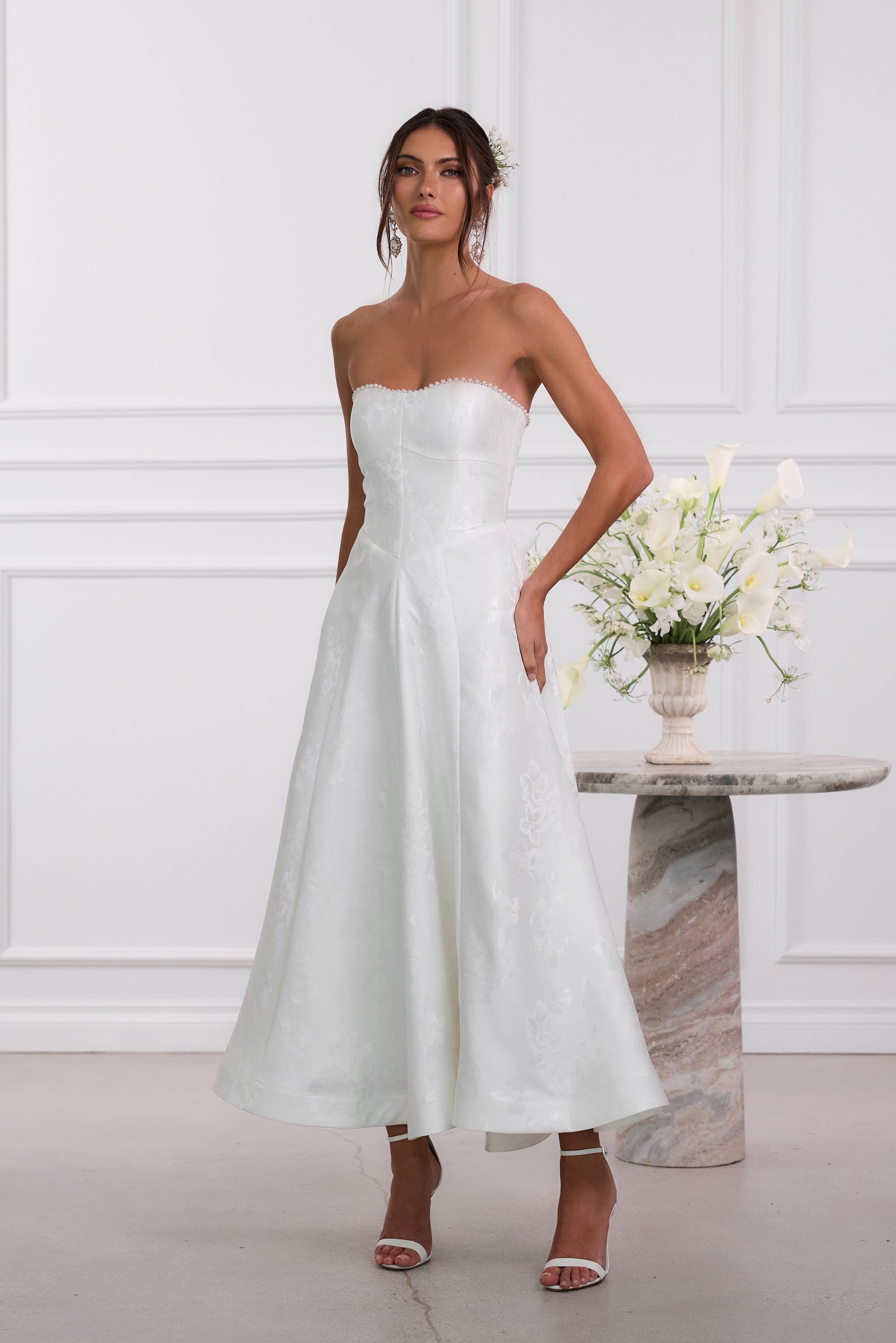 HazelWhiteBaroqueFloralSS25578