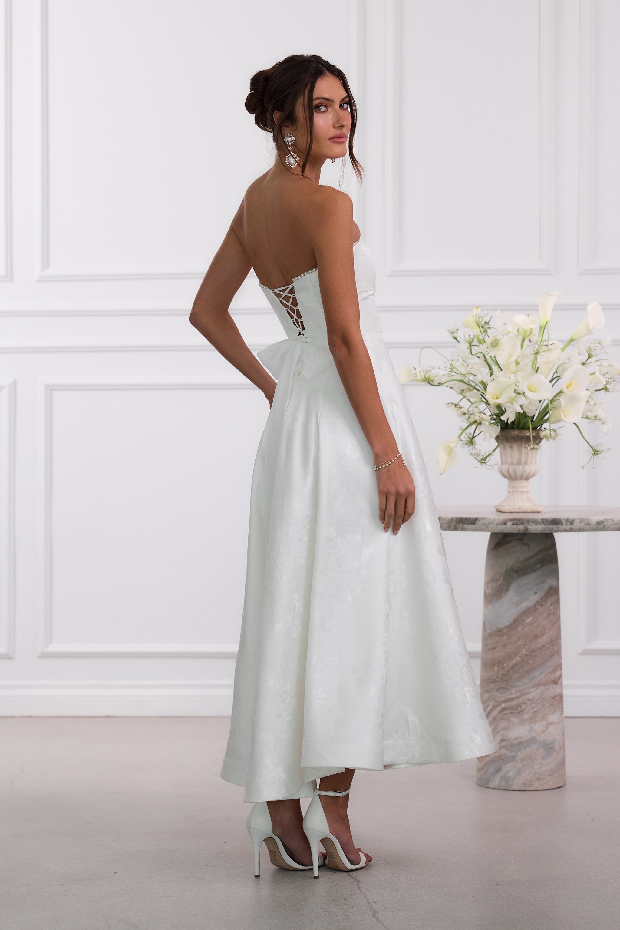 HazelWhiteBaroqueFloralSS25580