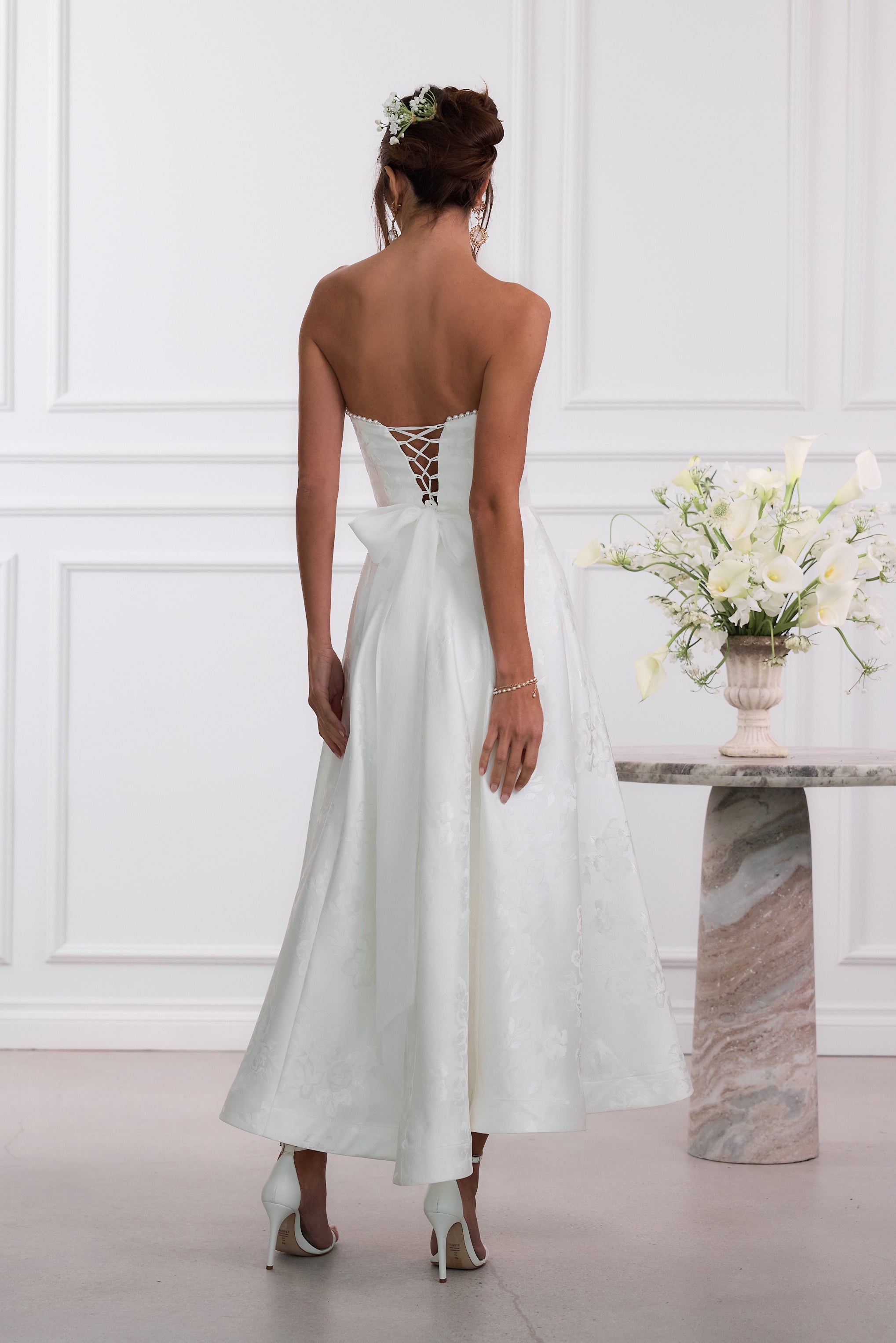The Hazel Dress in White Baroque Floral – V. Chapman