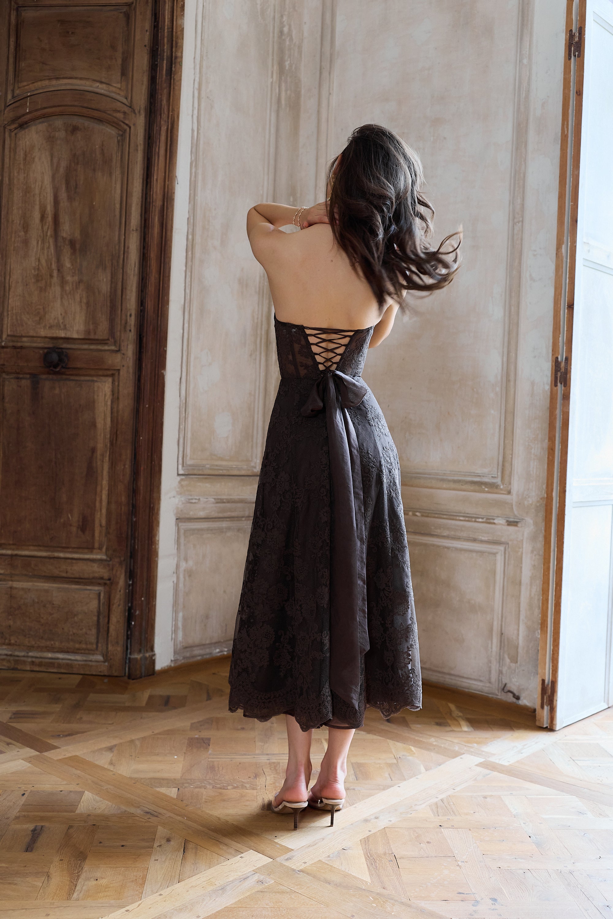 v chapman dress brown The Cecilia Dress in Chocolate Peony Print 12 / Chocolate Peony Print main image 0