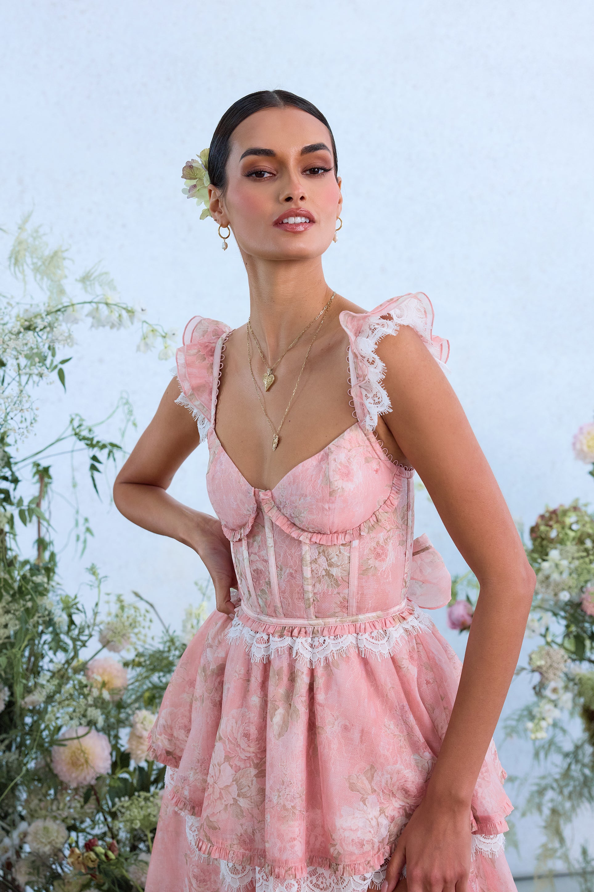 The Jolie Dress in Light Pink Tapestry Rose 00 / Light Pink Tapestry Rose The Jolie Dress in Light Pink Tapestry Rose 00 / Light Pink Tapestry Rose