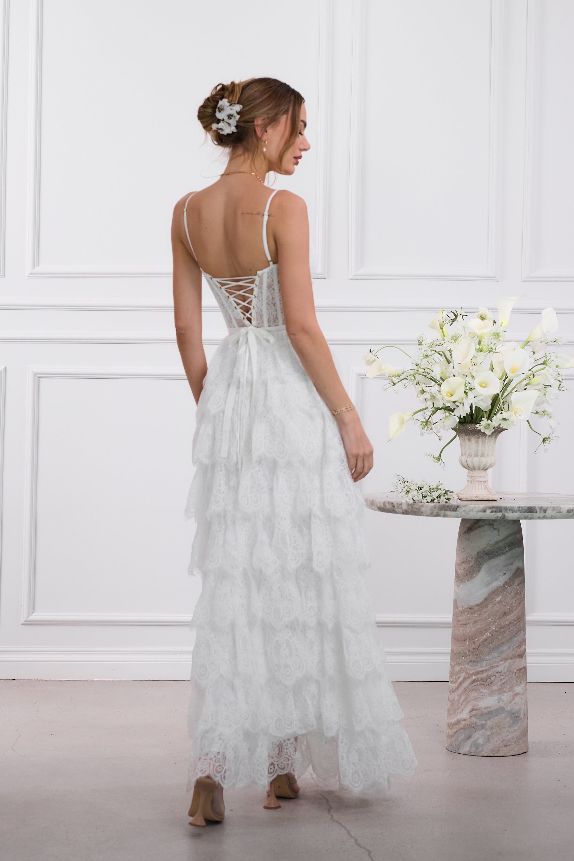 The Juniper Dress in White Chantilly Lace 00 / White Chantilly Lace The Juniper Dress in White Chantilly Lace 00 / White Chantilly Lace