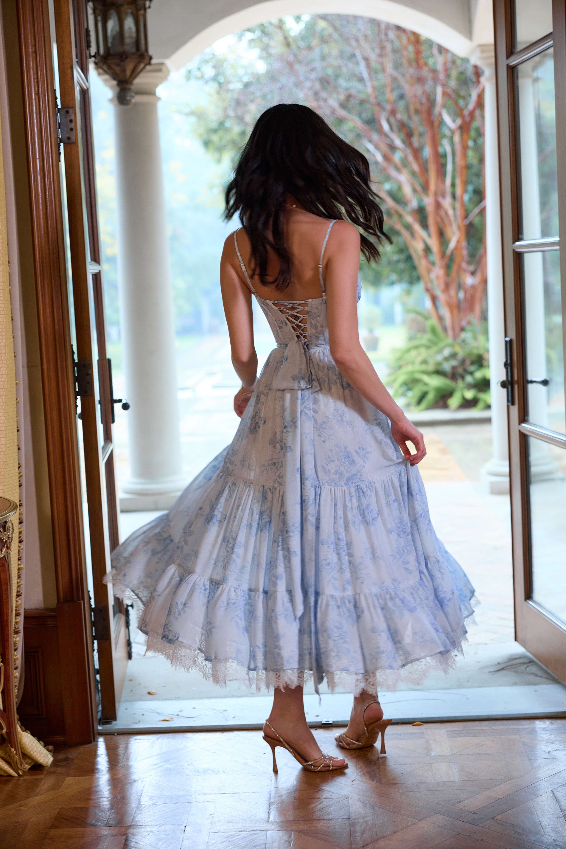 lara cosima blue dress Blue Dress Vestido De Lara Jean Lara Cosima: Stunning Haute Couture Dress Unveiled