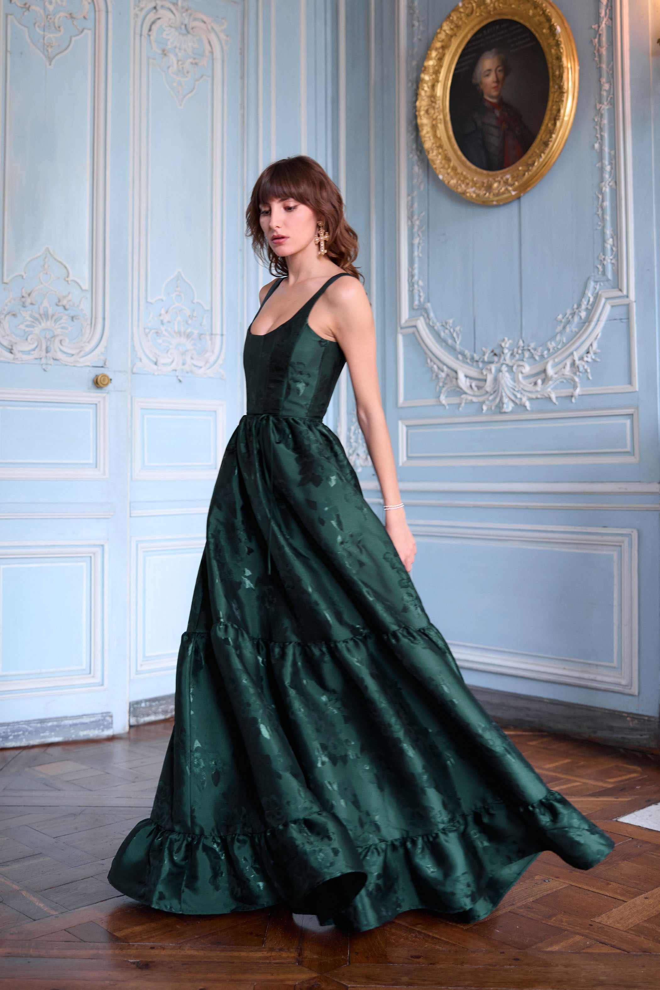 The Avery Dress in Emerald Baroque Floral 00 / Emerald Baroque Floral The Avery Dress in Emerald Baroque Floral 00 / Emerald Baroque Floral