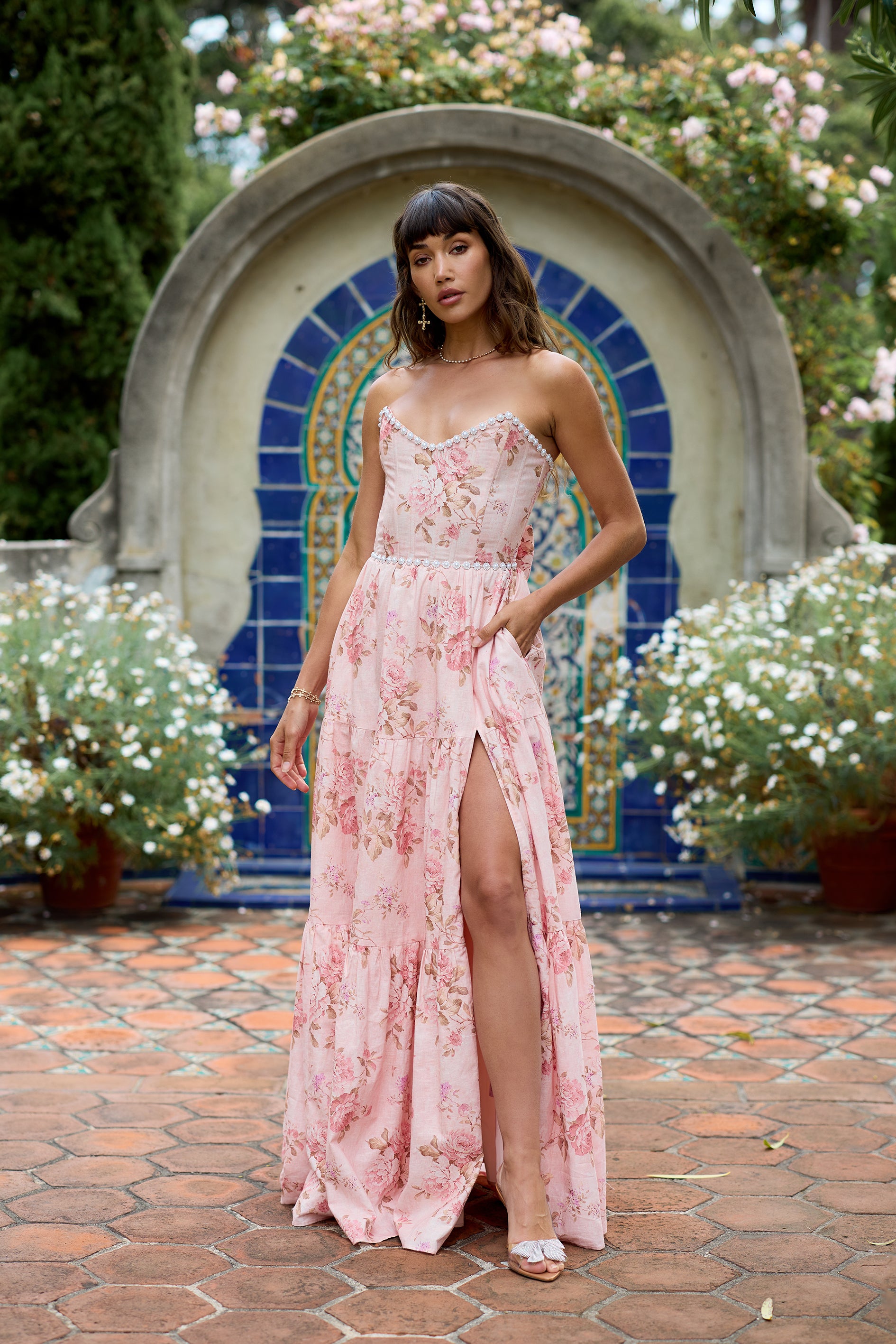 The Vivian Dress in Peach Tapestry 2 / Peach Tapestry The Vivian Dress in Peach Tapestry 2 / Peach Tapestry