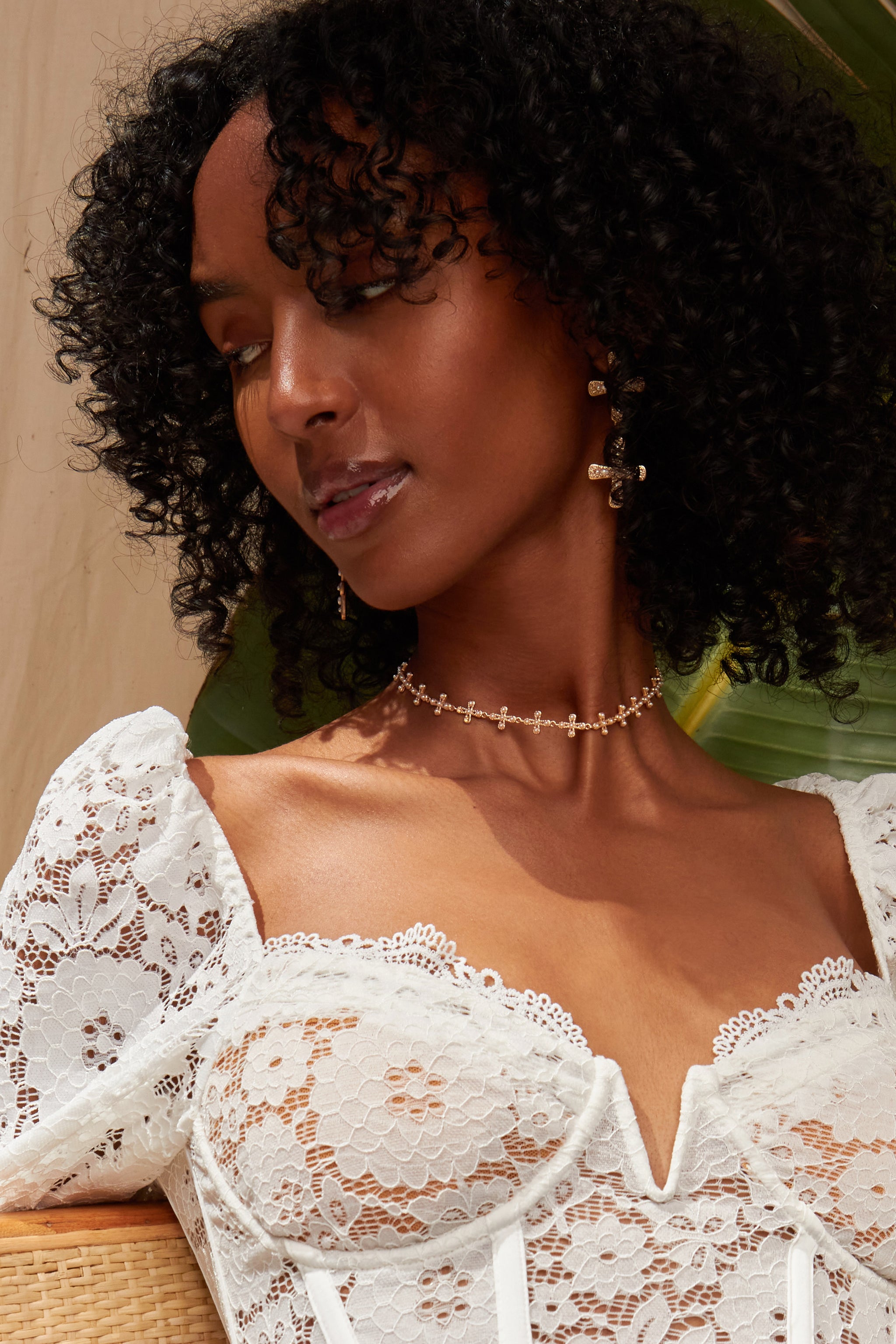 The Mini Cross Choker in Matte Gold – V. Chapman